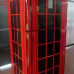 frigorifero cabina telefonica